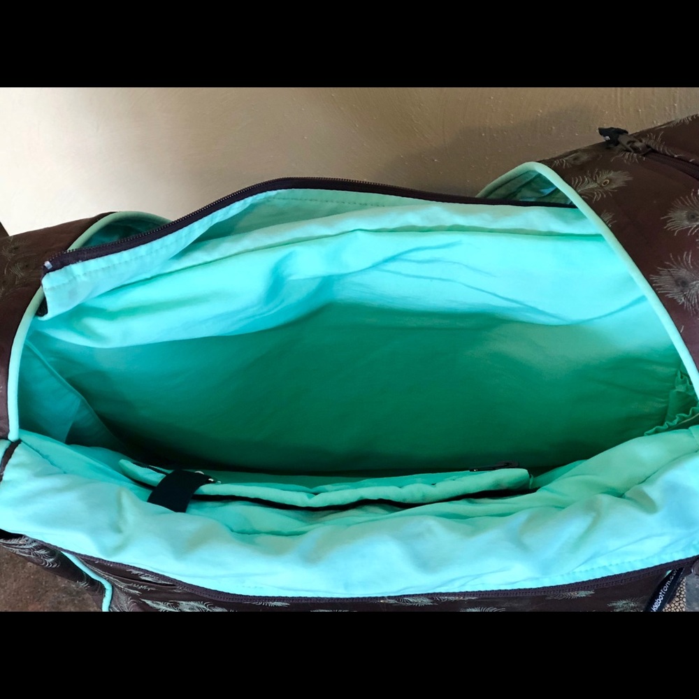 petunia pickle bottom Messenger Diaper Bag - Picture 5 of 8